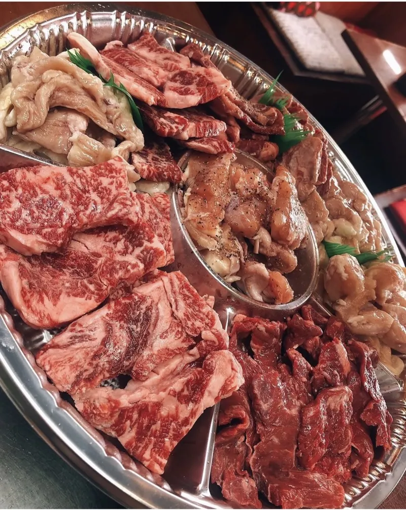 飛騨牛 焼肉盛り合わせ
